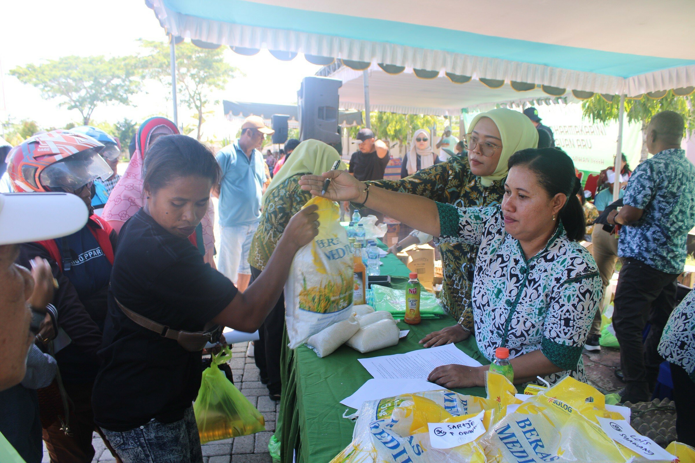 PASAR MURAH KEJARI KEPULAUAN ARU